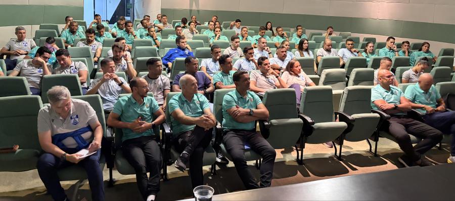 Arbitragem do DF recebe treinamento da CNA/CBF